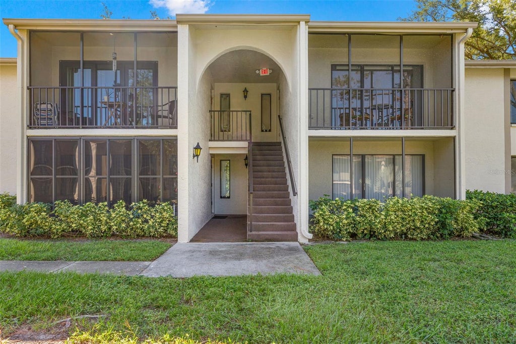 Photo of 1708 Pine Ridge Way E #B2, Palm Harbor, FL 34684 (MLS # TB8556957)