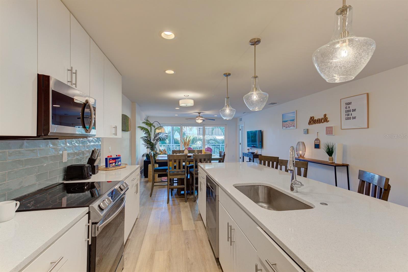 MADEIRA DEL MAR CONDO - Residential