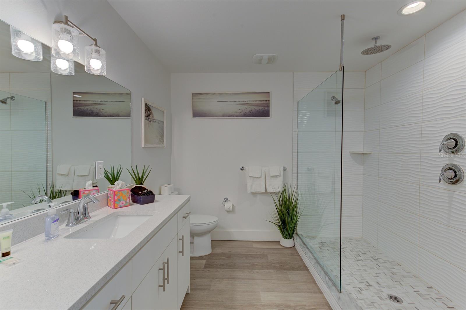 MADEIRA DEL MAR CONDO - Residential