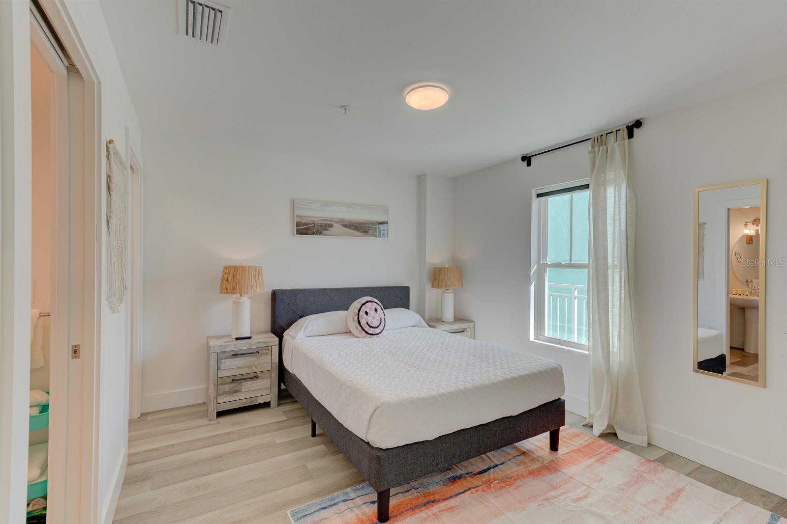 MADEIRA DEL MAR CONDO - Residential