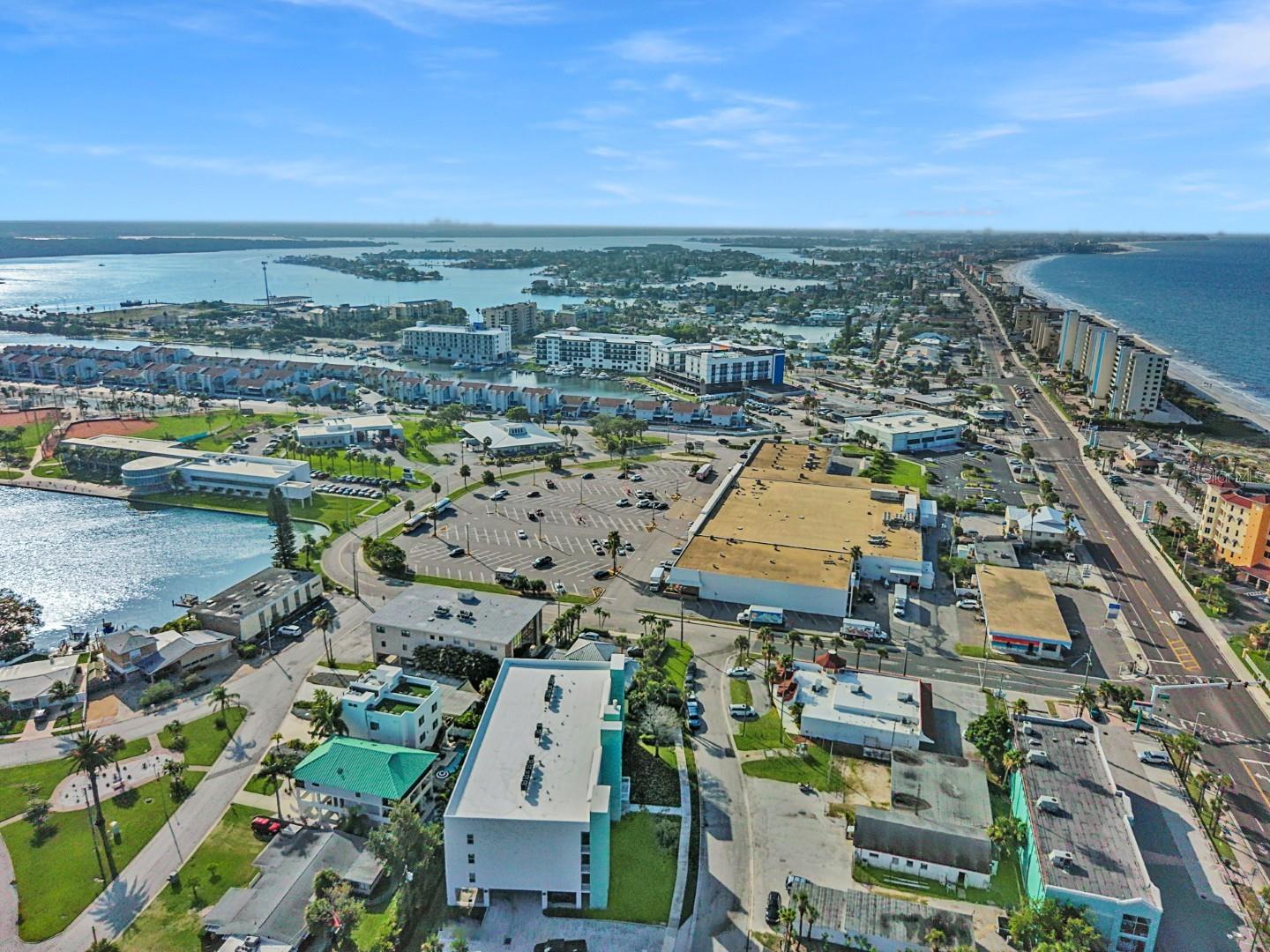 MADEIRA DEL MAR CONDO - Residential