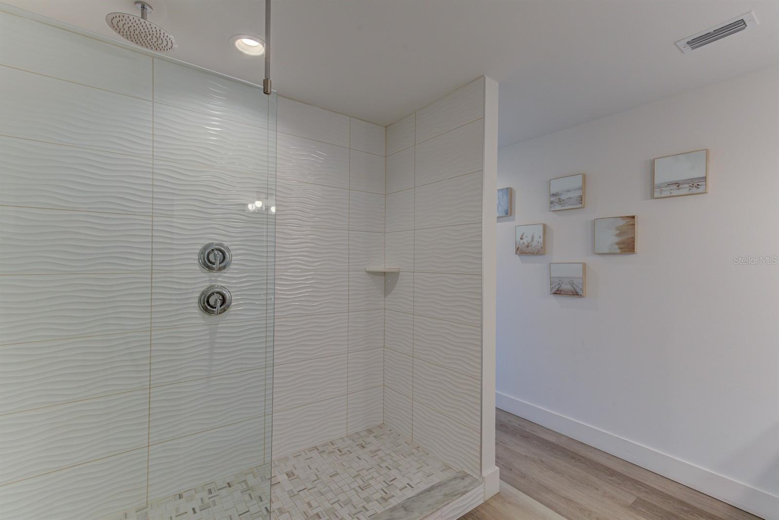 MADEIRA DEL MAR CONDO - Residential