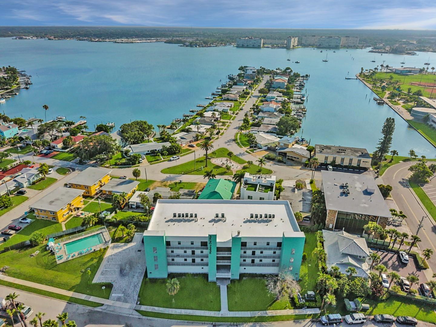 MADEIRA DEL MAR CONDO - Residential