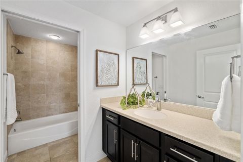 Tiny photo for 10396 Silver Maple Avenue, Oxford, FL 34484 (MLS # G5110084)