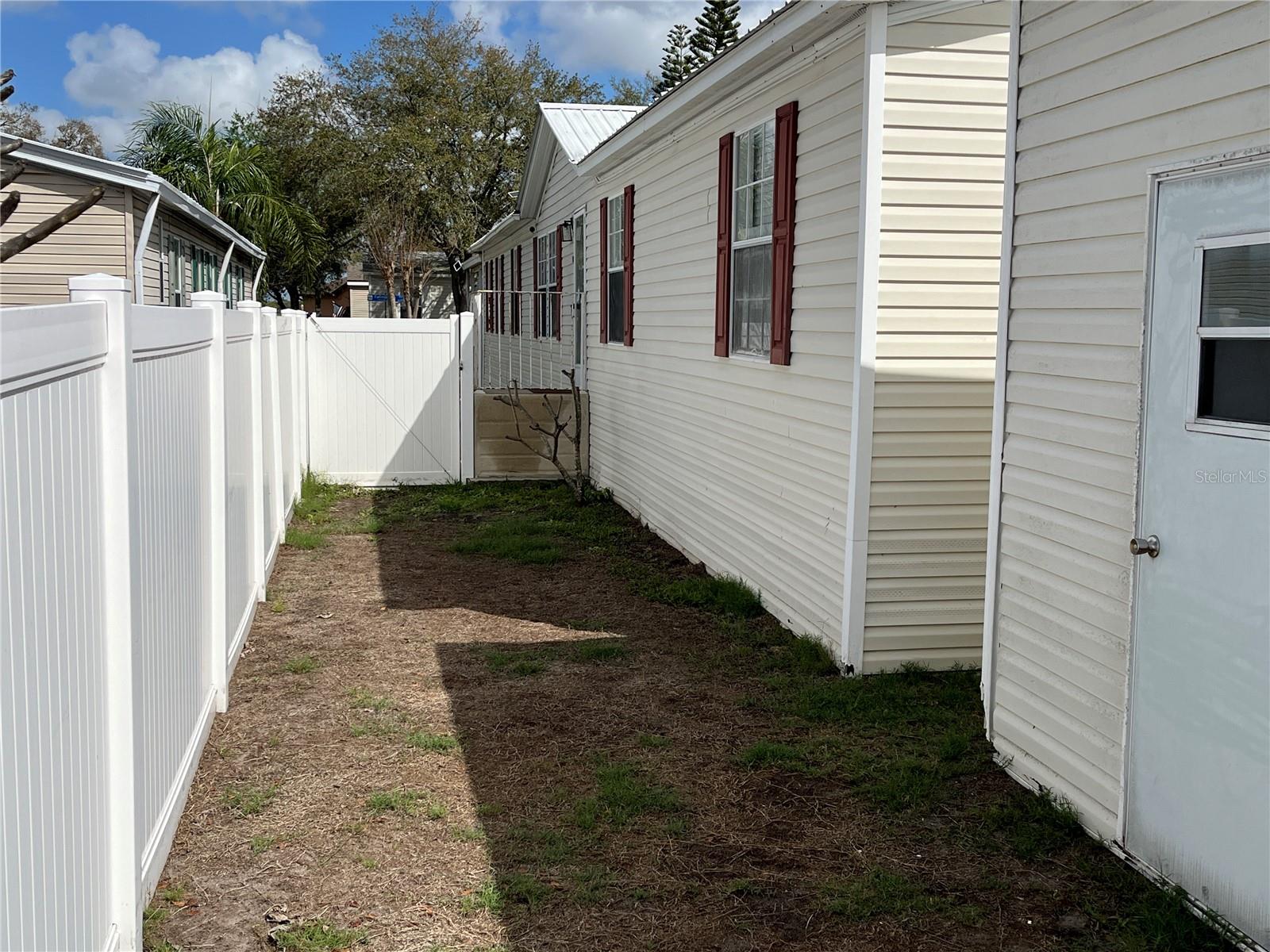 LAKE FANTASIA PLATTED SUB - Residential