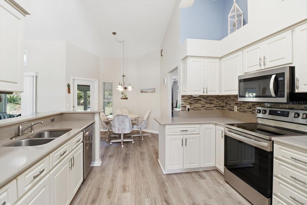 Photo of 6100 N Silver Palm Way, Beverly Hills, FL 34465 (MLS # TB8487371)