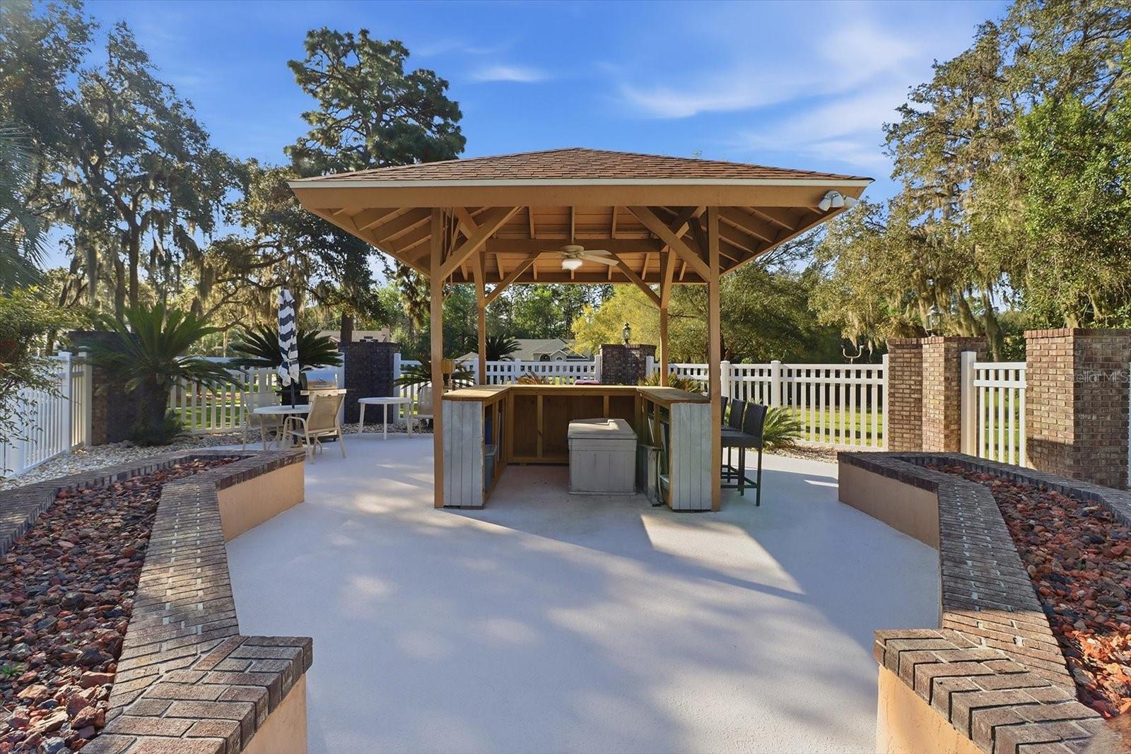 OAK RIDGE - Residential