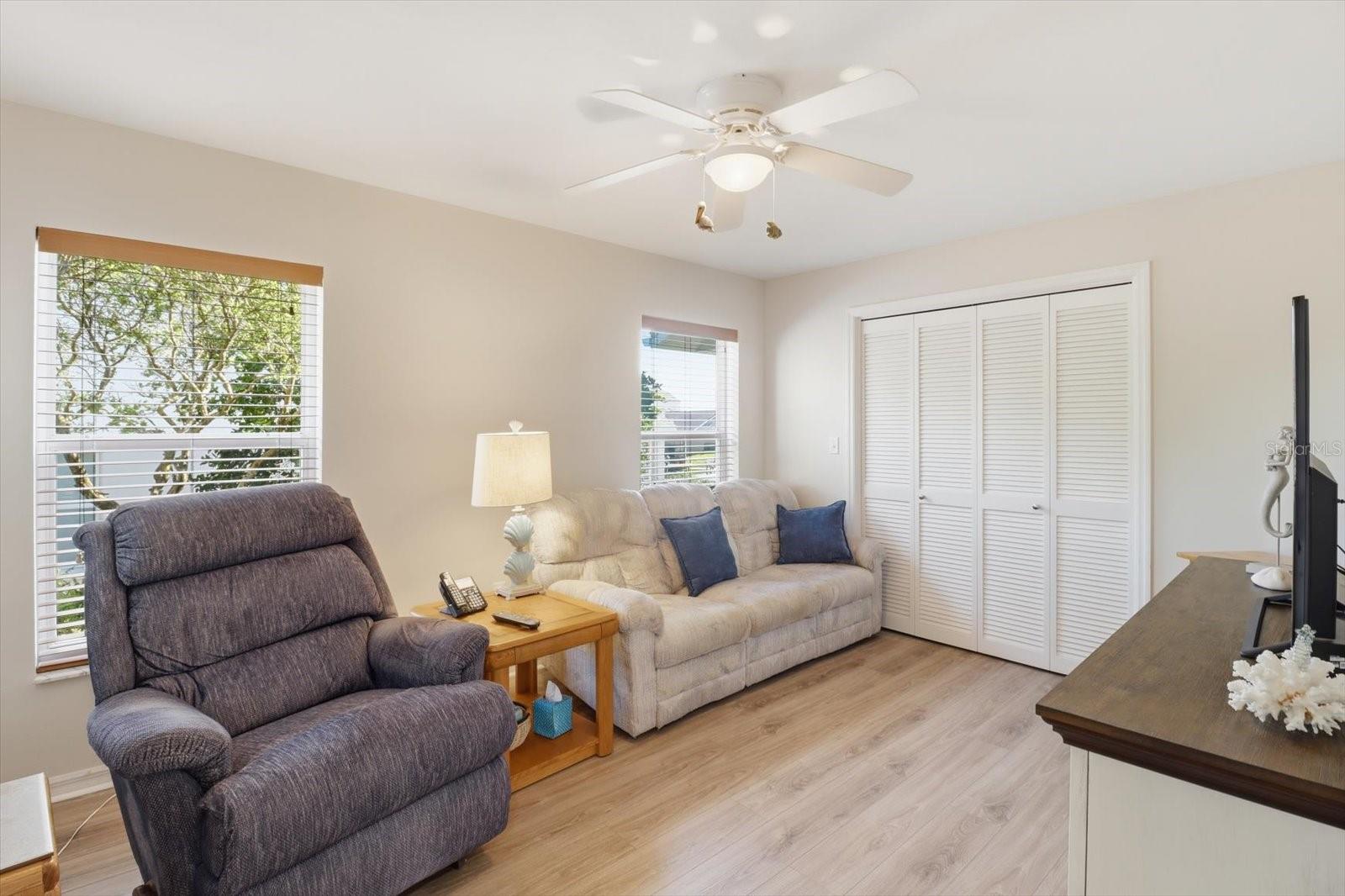 OAK RIDGE - Residential