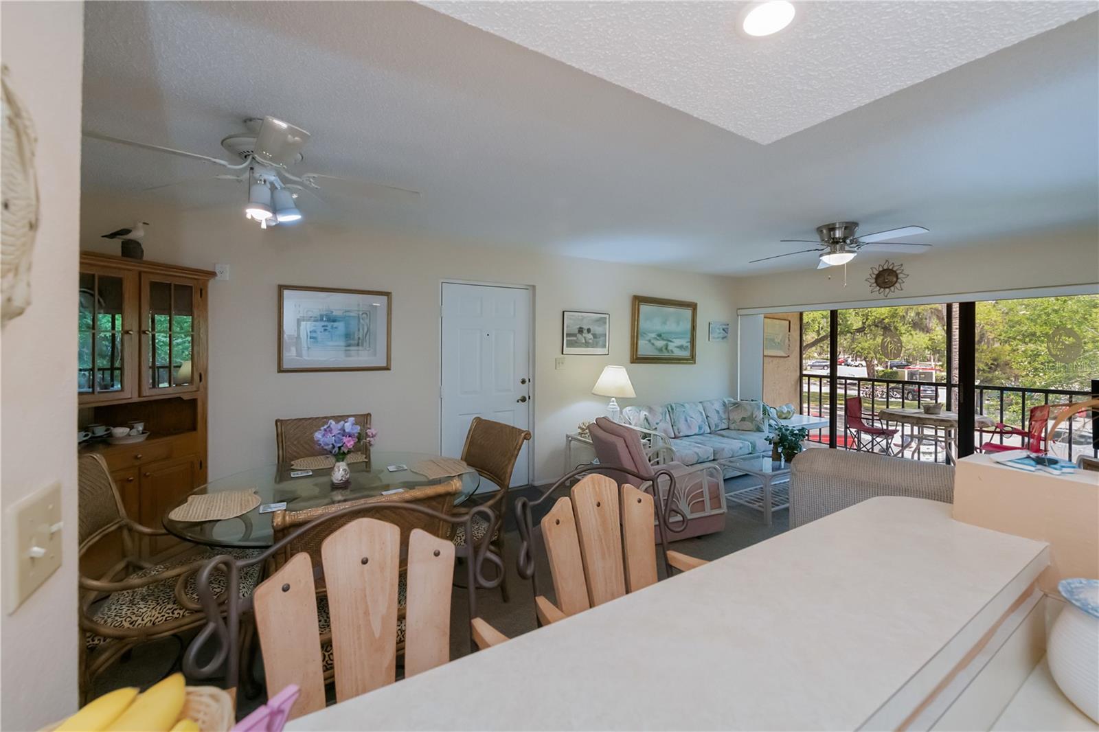 OAKS 03 - Residential