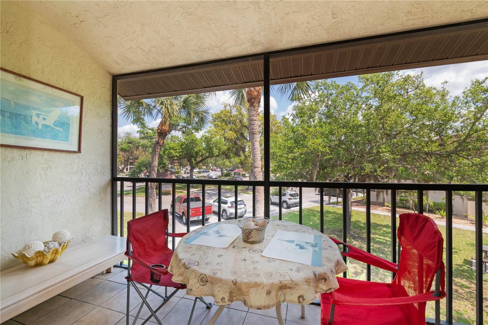 OAKS 03 - Residential