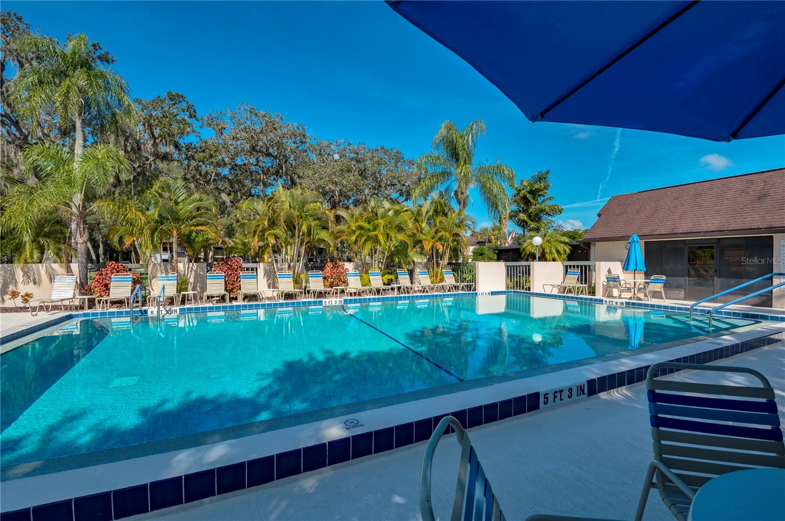 OAKS 03 - Residential