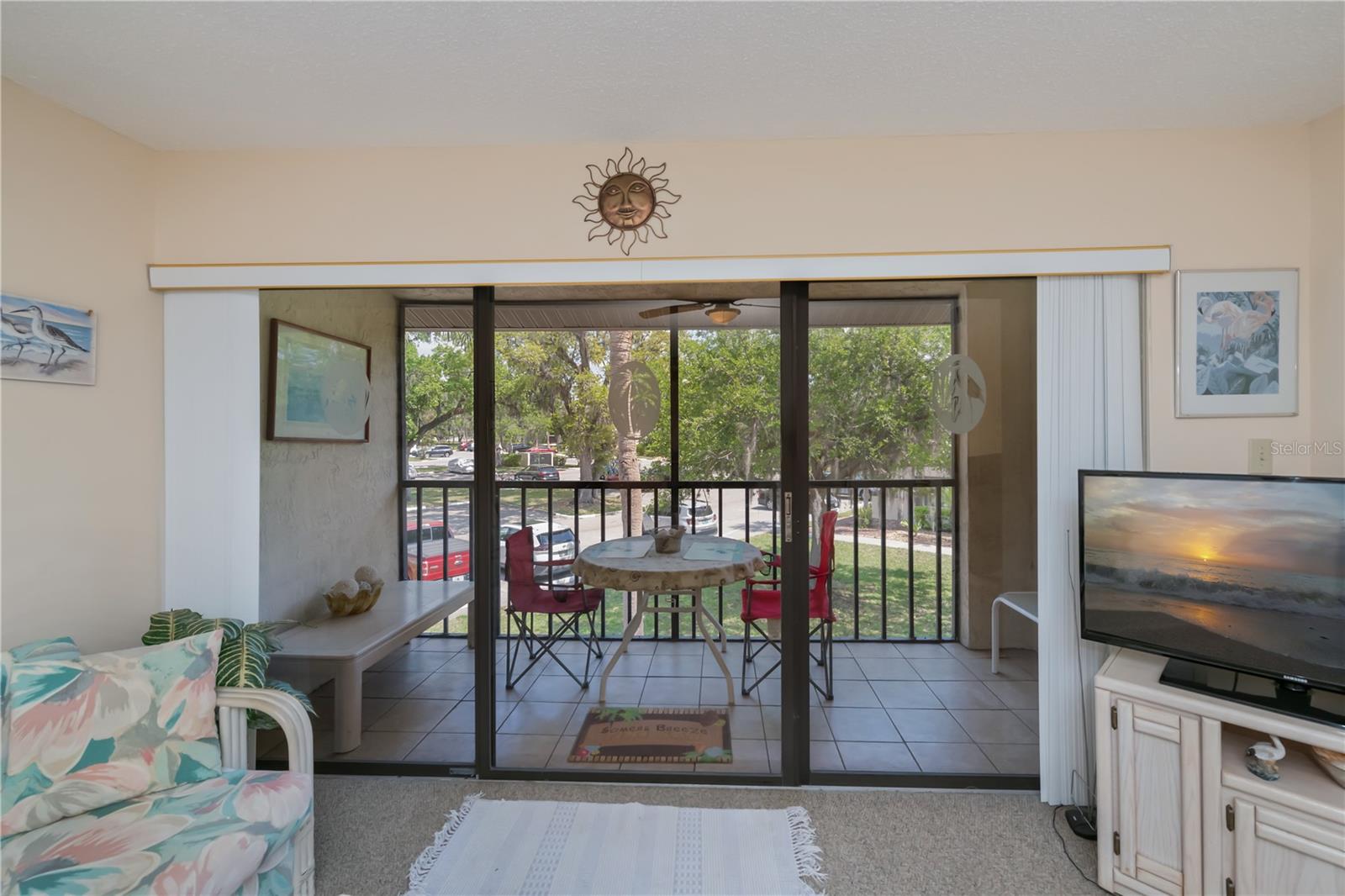 OAKS 03 - Residential