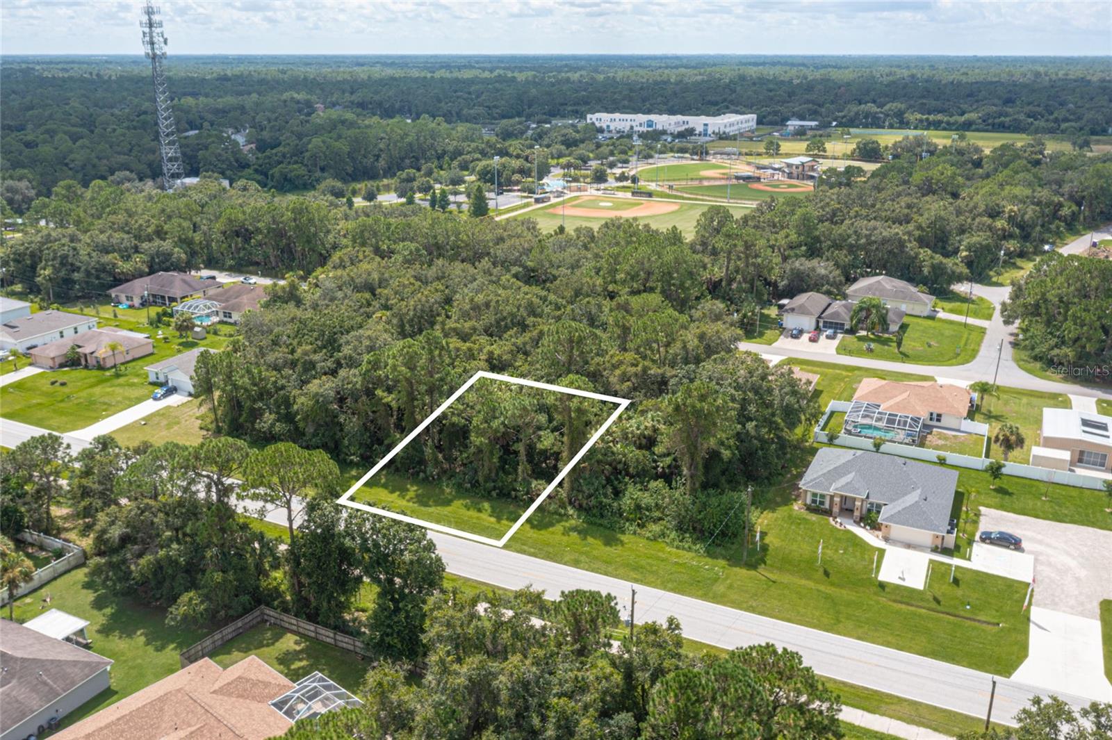 PORT CHARLOTTE SUB 16 - Land