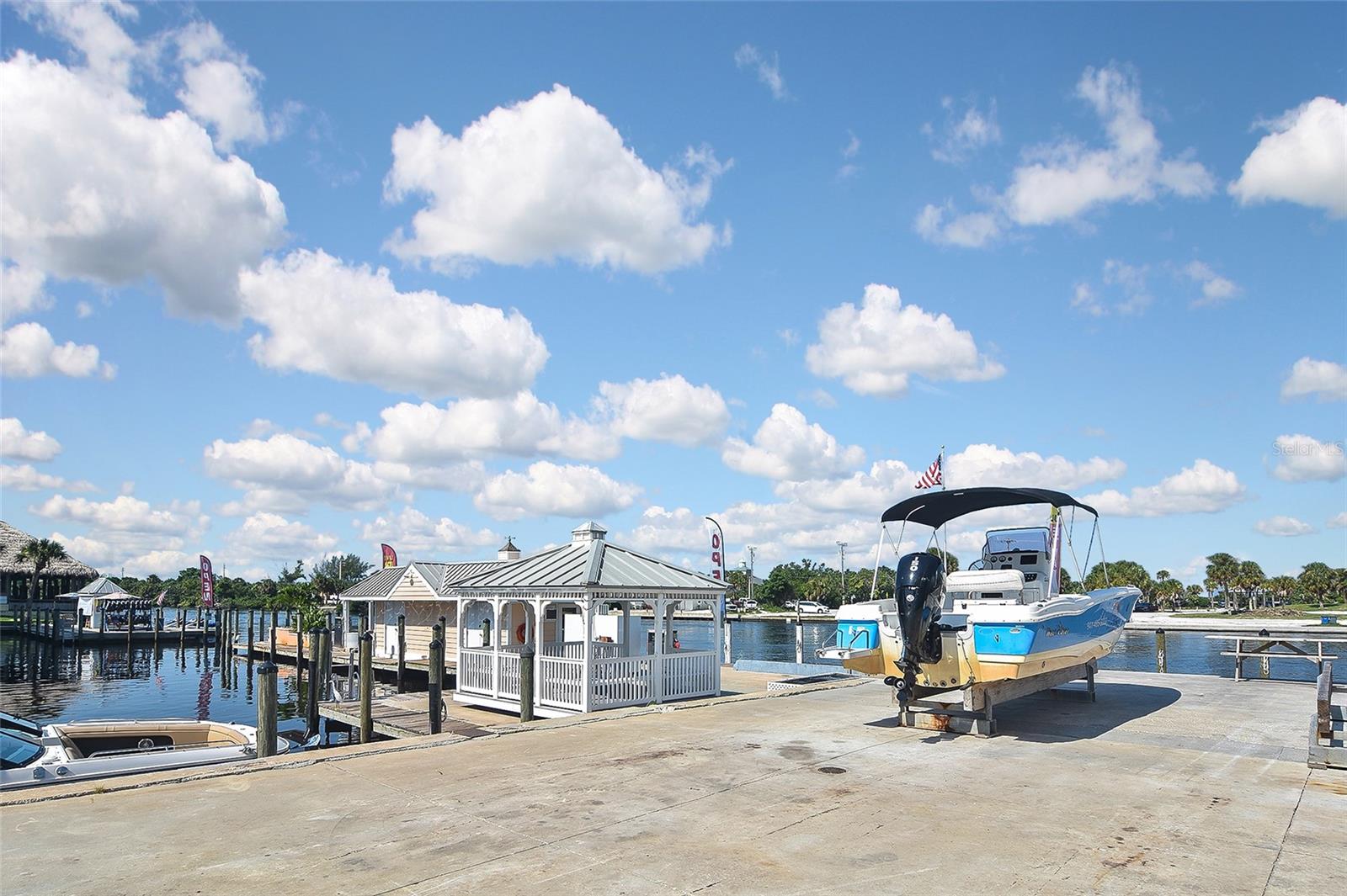 GULF HARBOR MARINA - Residential