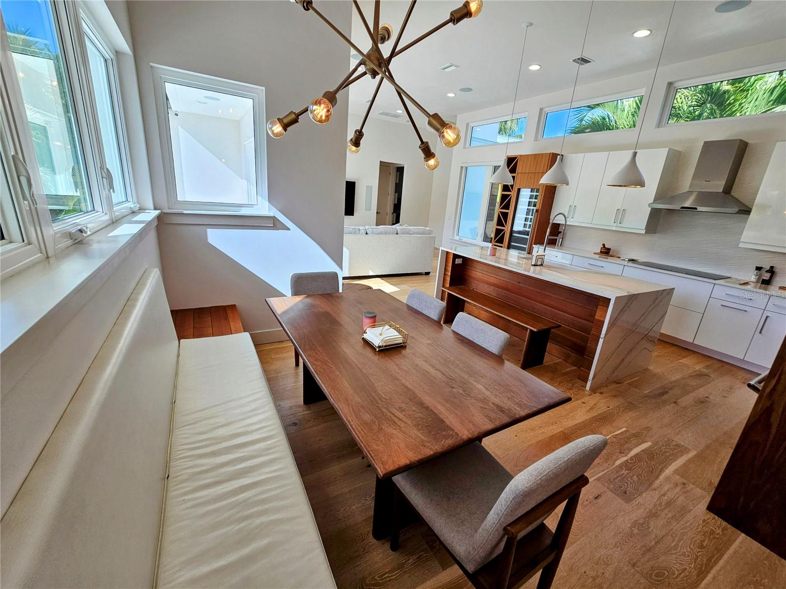 PHILLIPPI COVE - Residential Lease