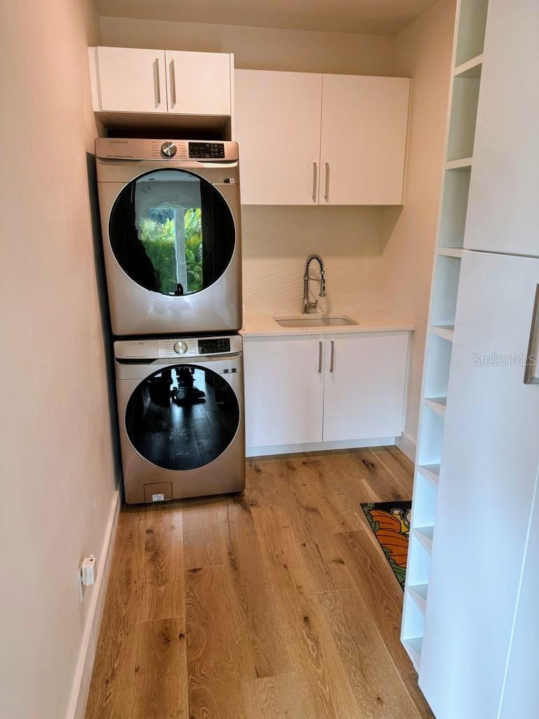 PHILLIPPI COVE - Residential Lease