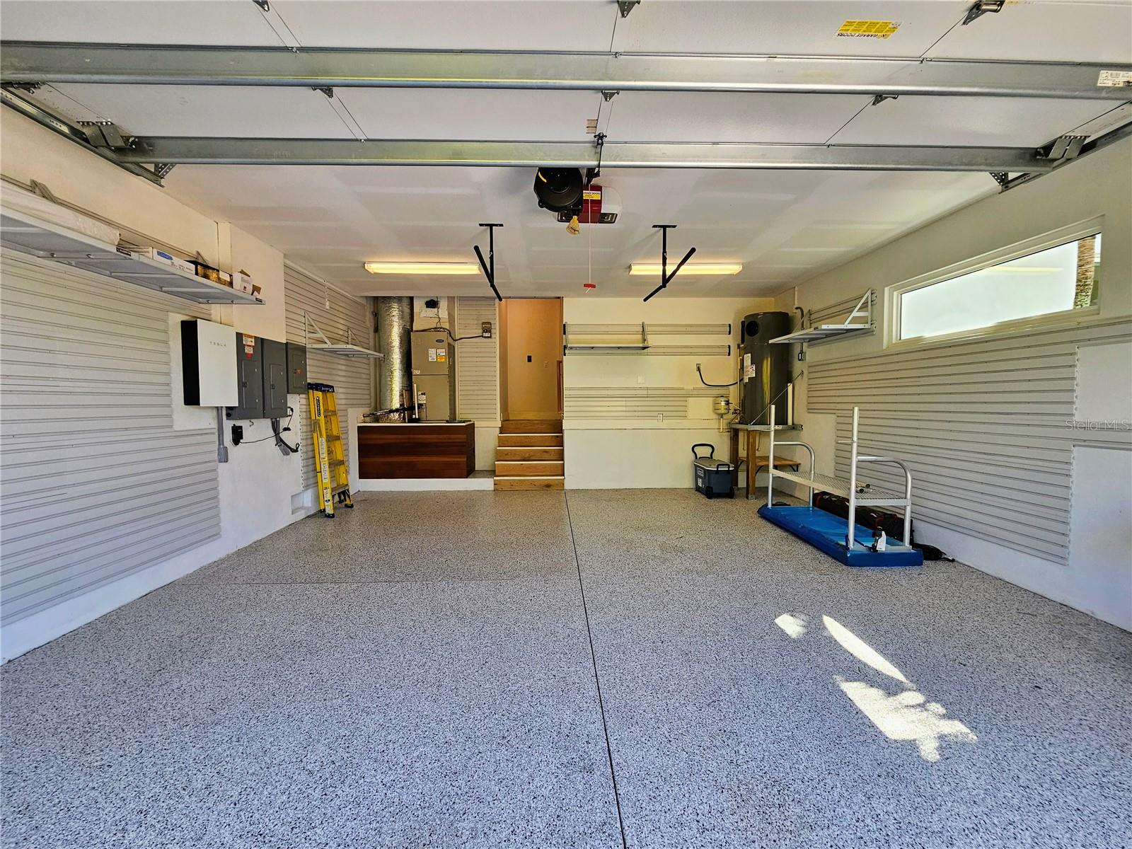 PHILLIPPI COVE - Residential Lease