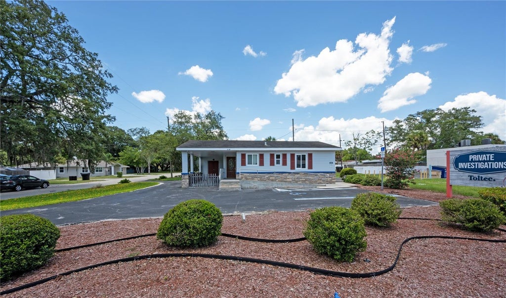 Photo of 3039 49th Street N, St Petersburg, FL 33710 (MLS # TB8555502)