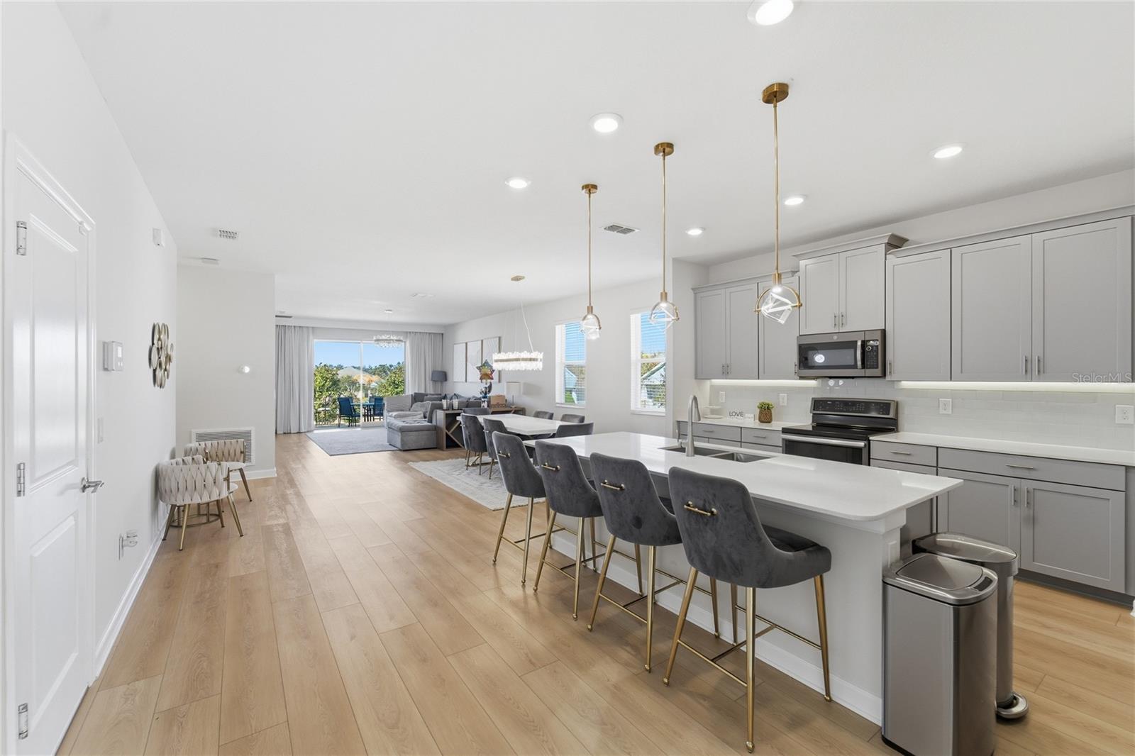 PANTHER VIEW - Residential Lease