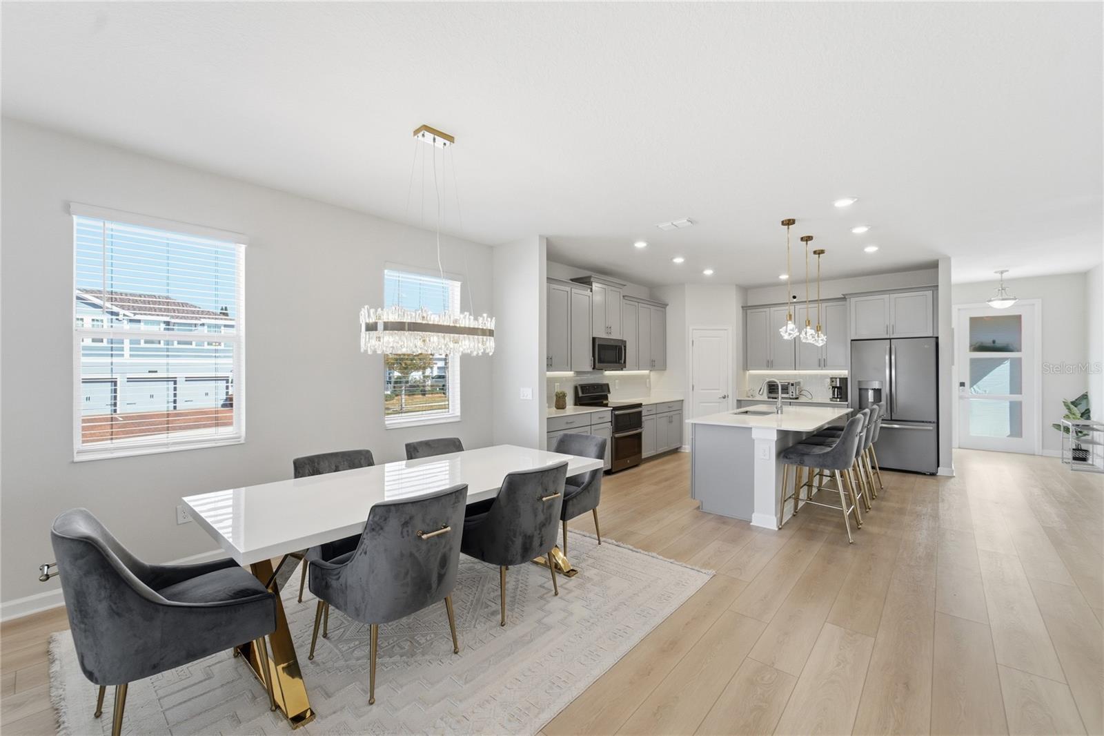 PANTHER VIEW - Residential Lease