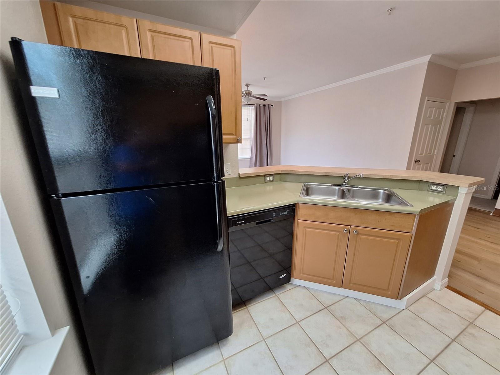 ADMIRALS WALK - Residential Lease