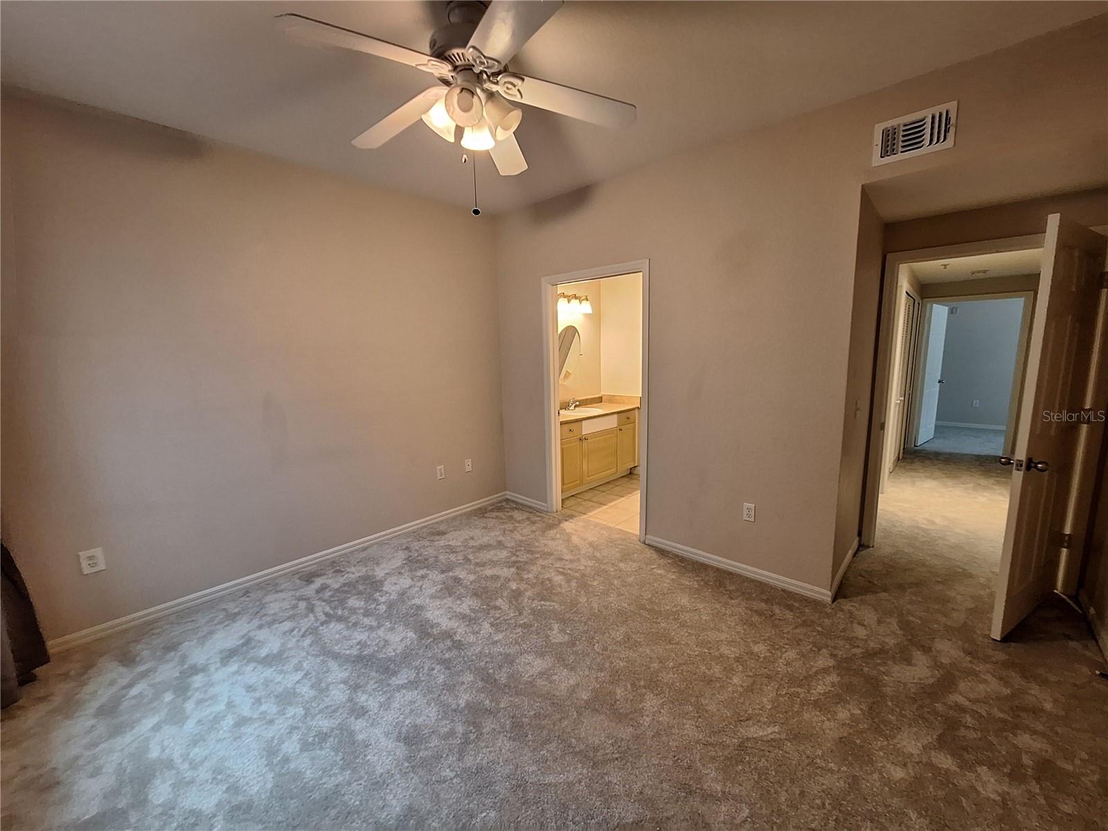 ADMIRALS WALK - Residential Lease