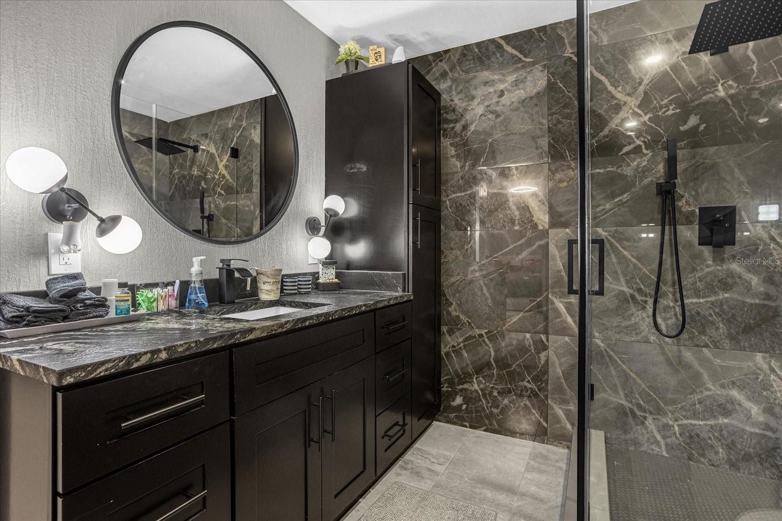 SAND LAKE HILLS SEC 01 - Residential