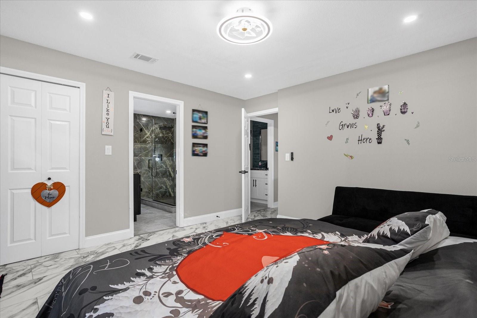 SAND LAKE HILLS SEC 01 - Residential