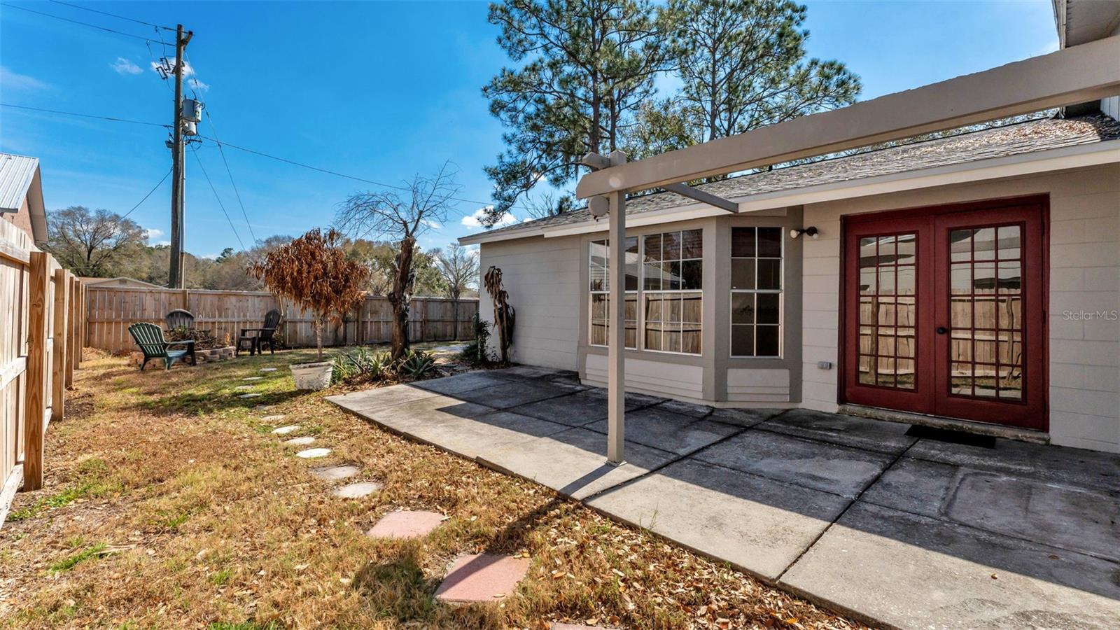 WHISPER LAKE I - Residential