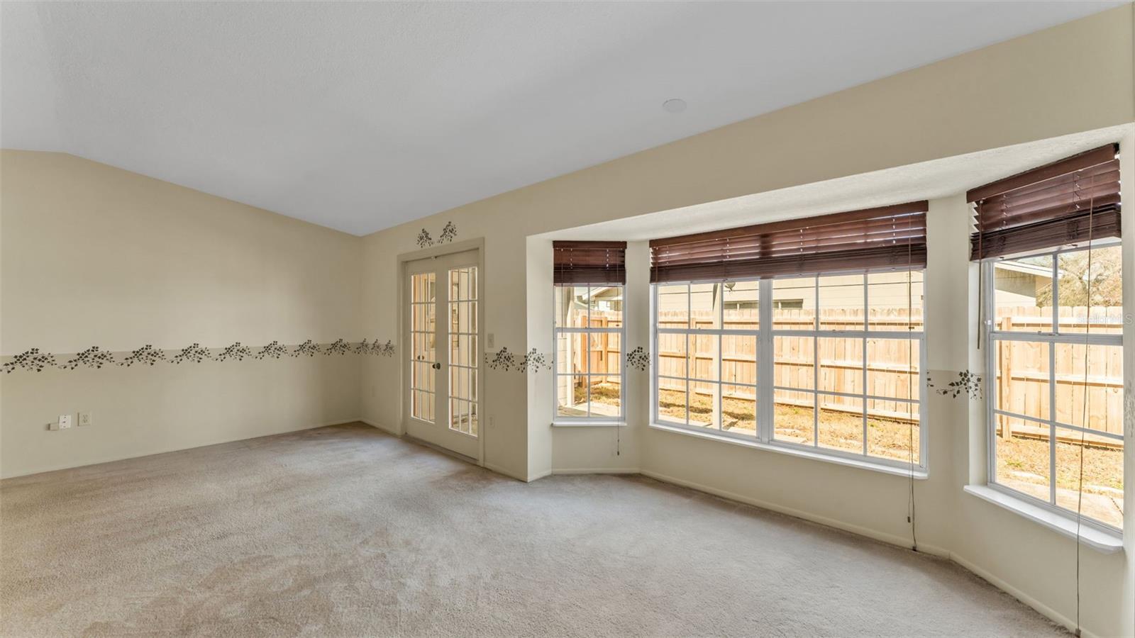 WHISPER LAKE I - Residential