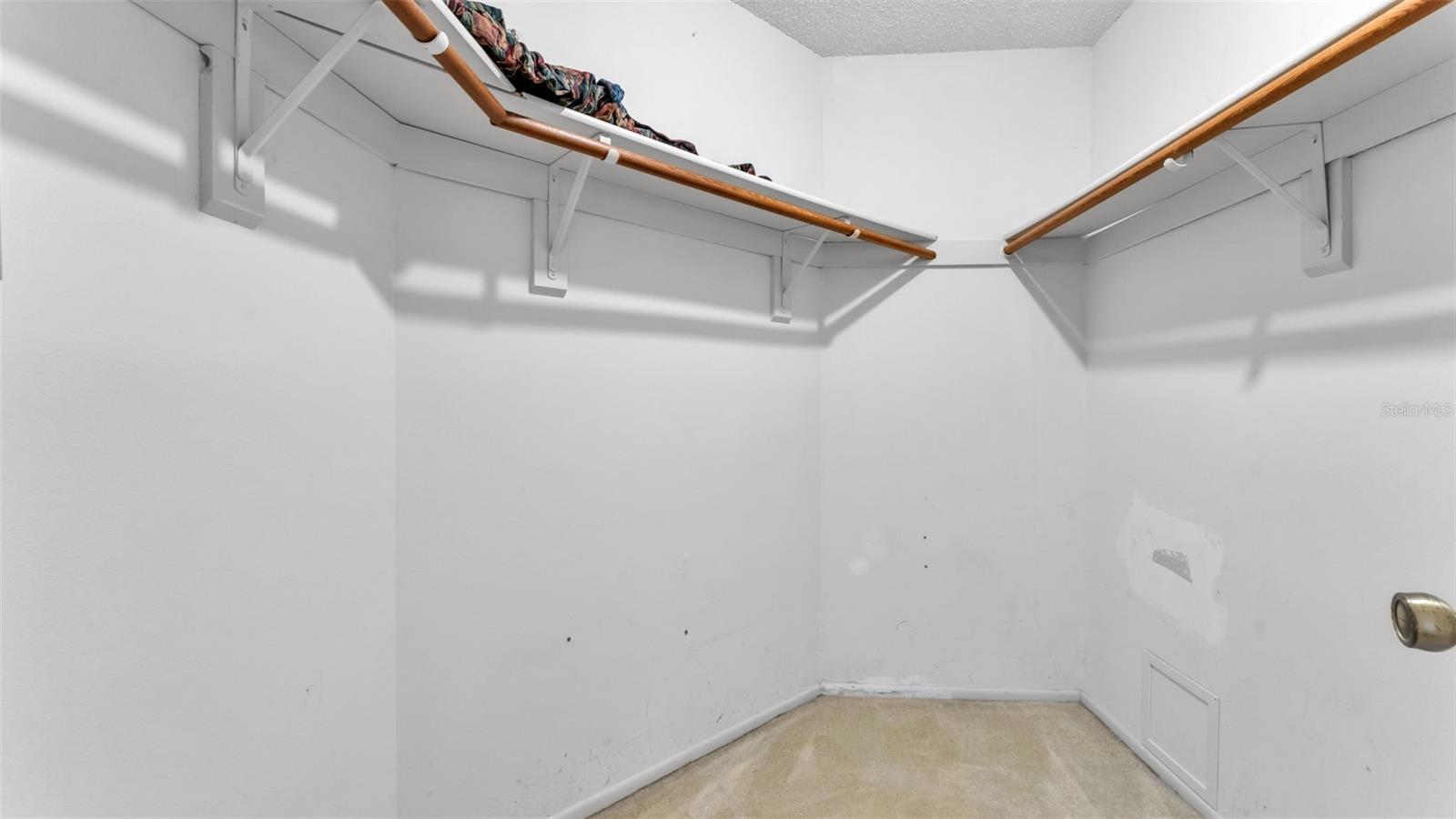 WHISPER LAKE I - Residential