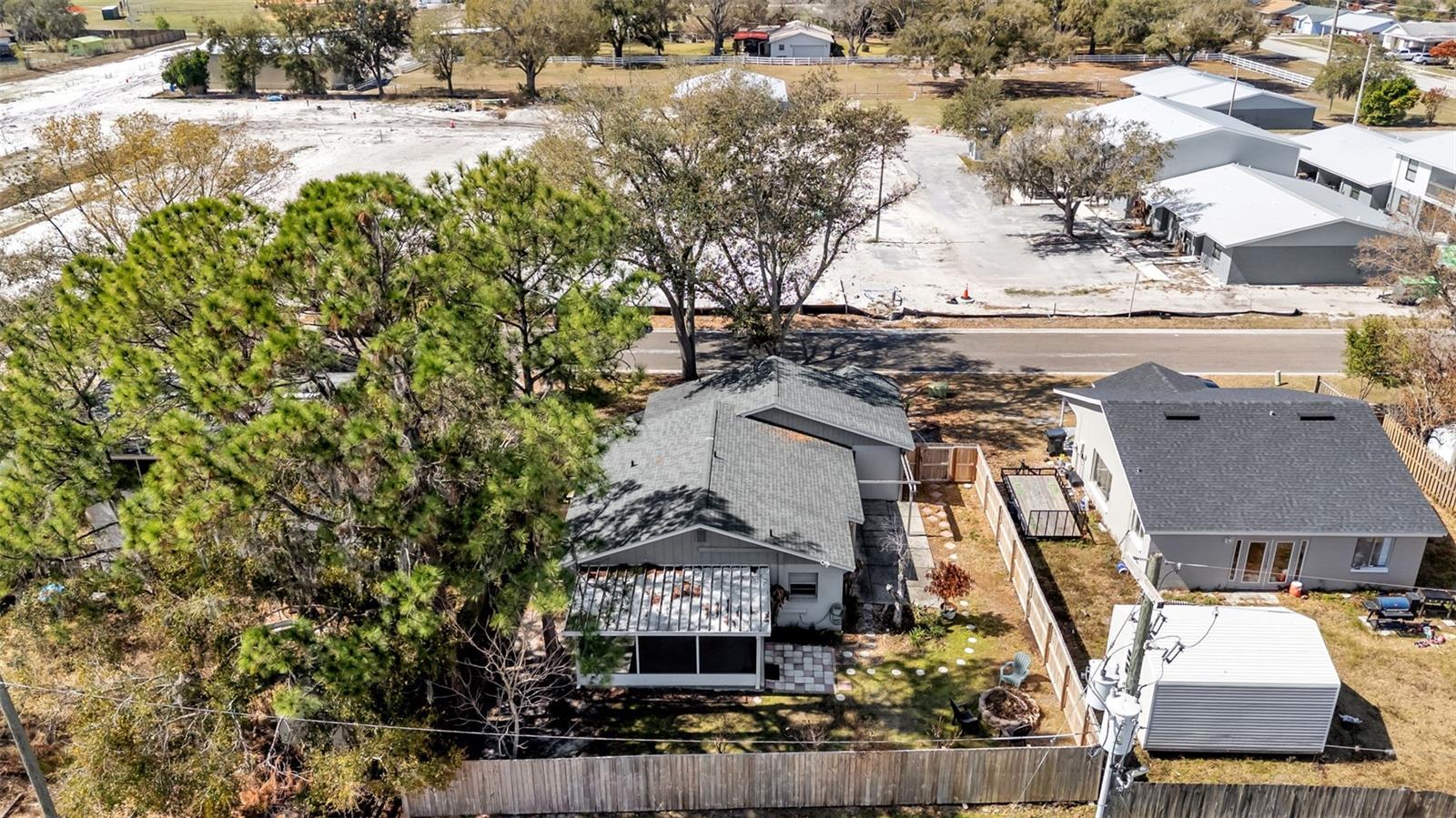 WHISPER LAKE I - Residential