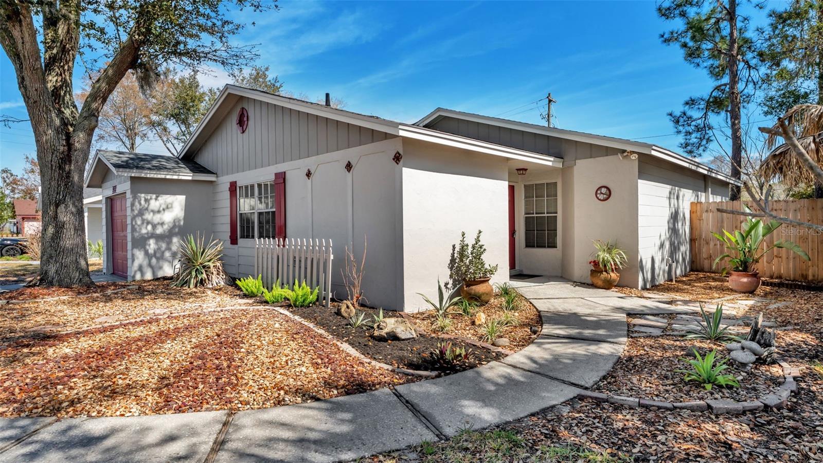 WHISPER LAKE I - Residential