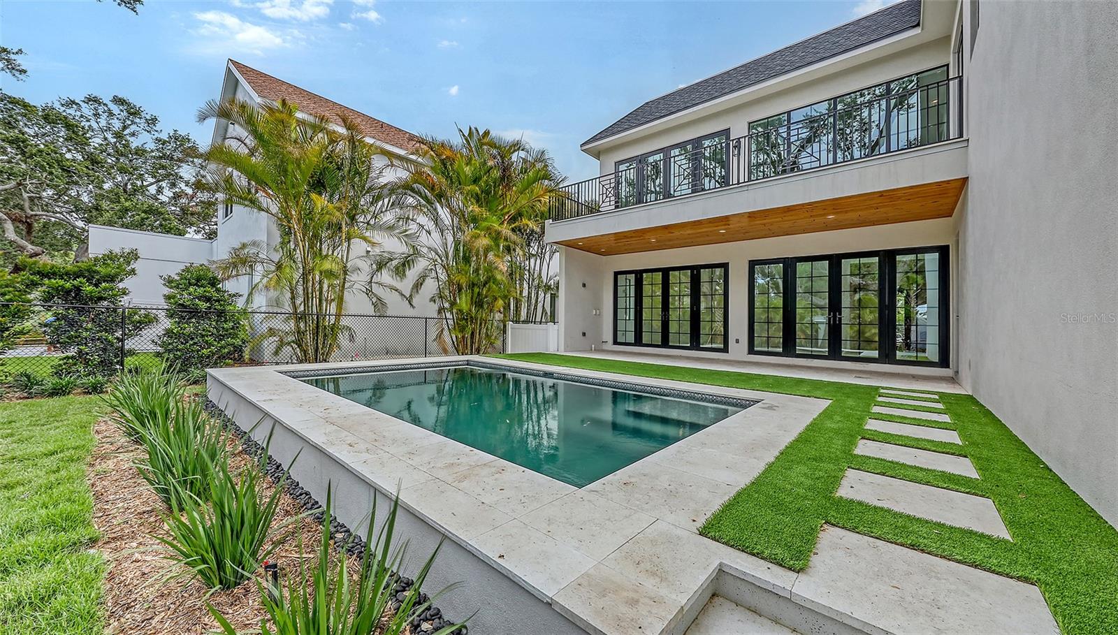 GRANADA - Residential