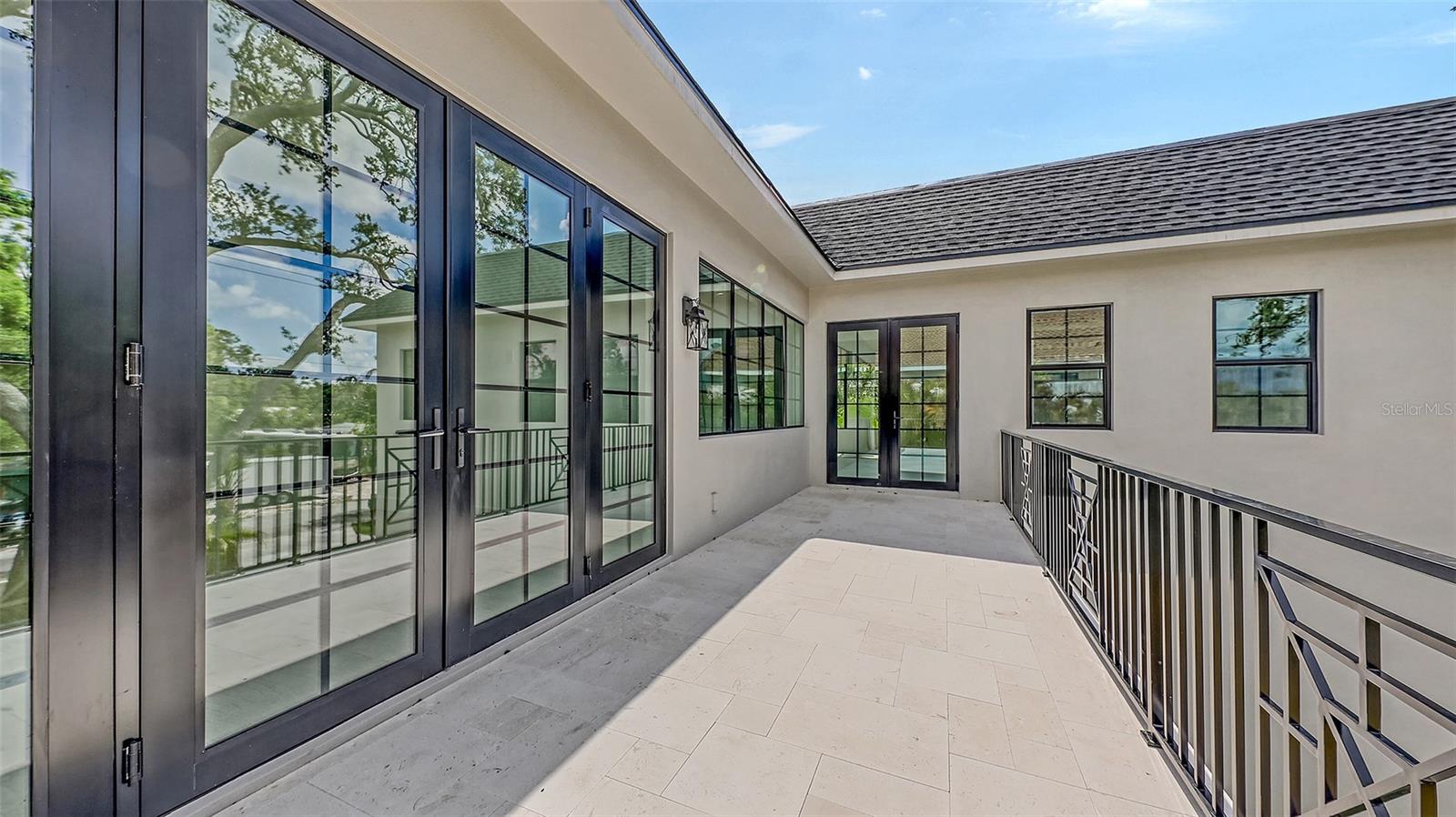 GRANADA - Residential