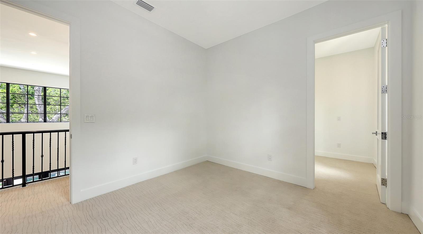 GRANADA - Residential