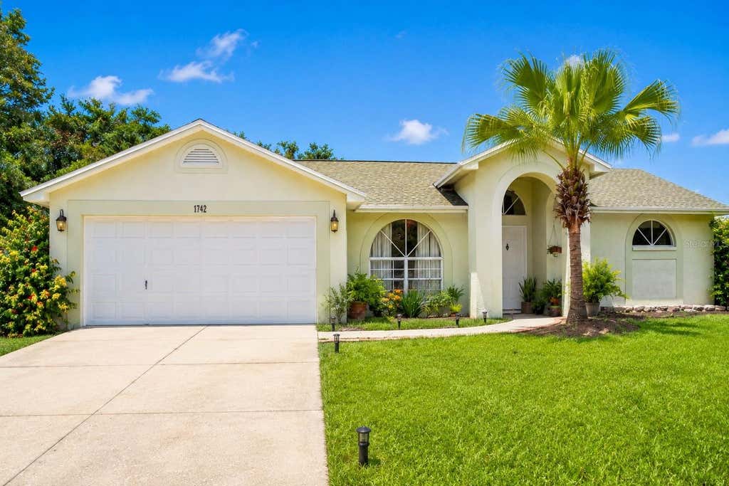 Photo of 1742 Staysail Drive, Valrico, FL 33594 (MLS # TB8538423)