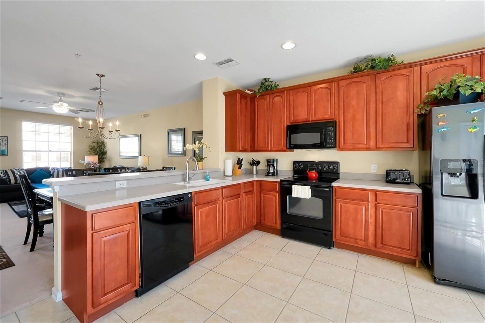 VISTA CAY / BAYSHORE - Residential