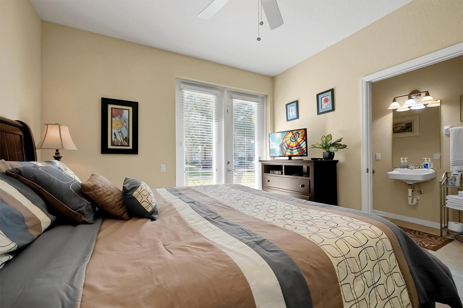 VISTA CAY / BAYSHORE - Residential