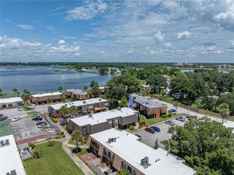 A home in LAKELAND