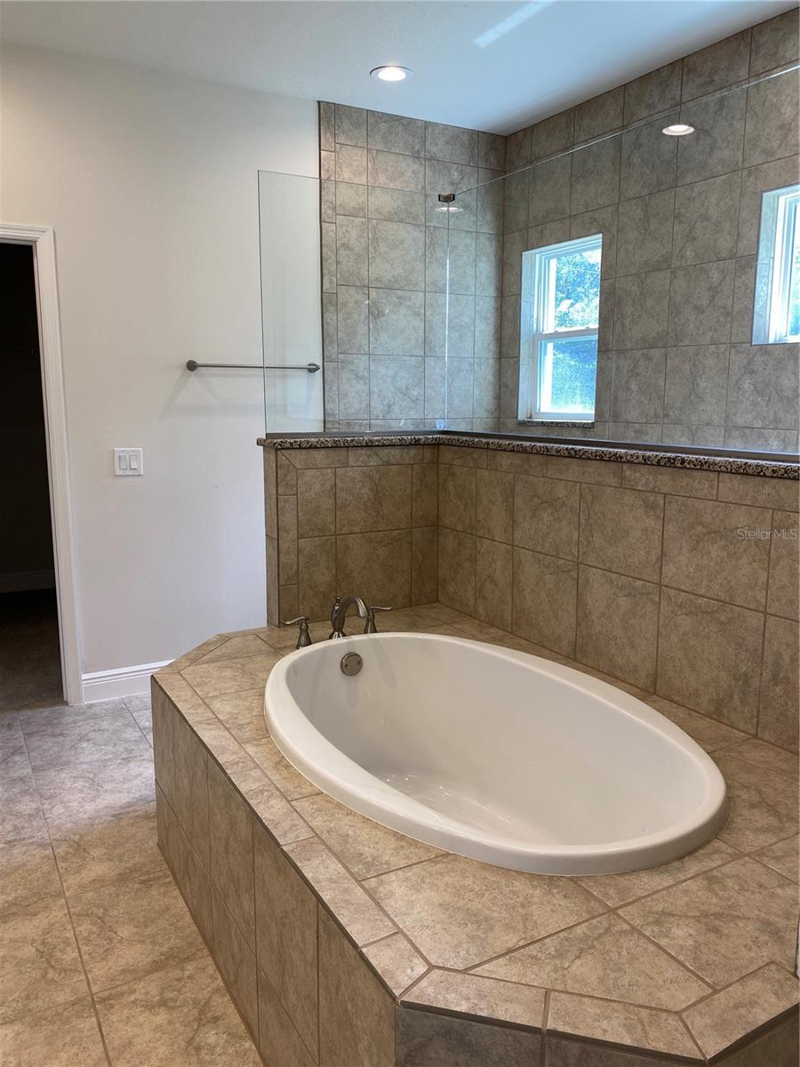 PORT CHARLOTTE SUB 12  1ST REPLAT - Residential