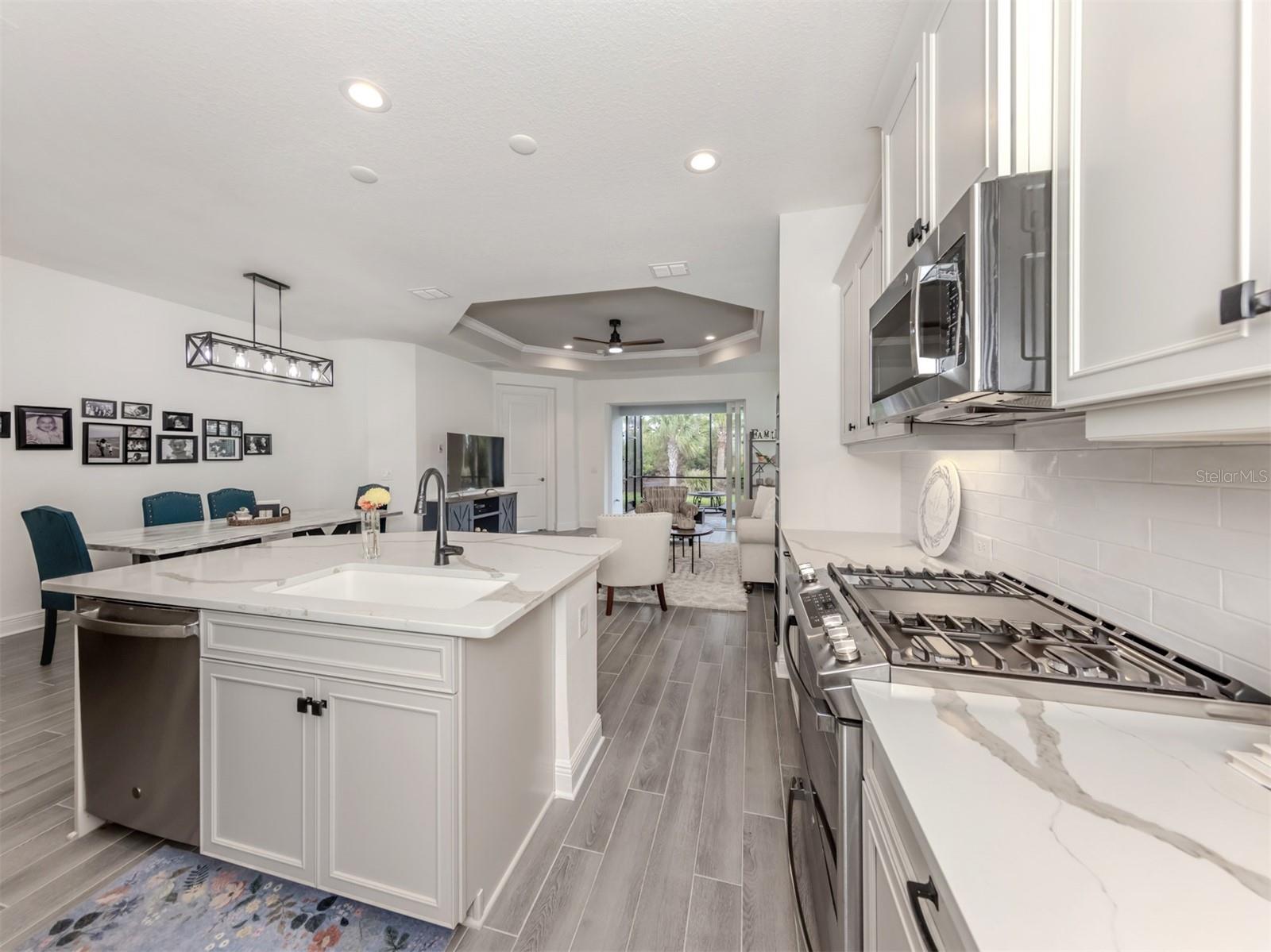 WYSTERIA-WELLEN PARK VILLAGE F-4 REP - Residential