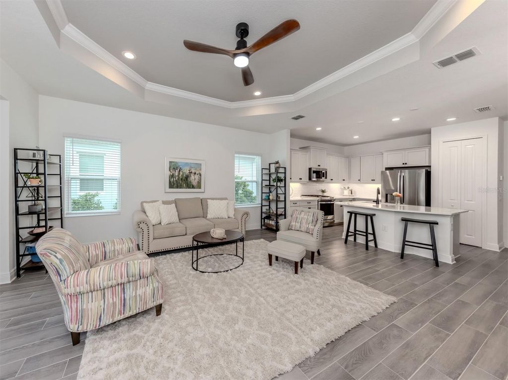 Photo of 18002 Franklin Park Court, Venice, FL 34293 (MLS # N6141727)