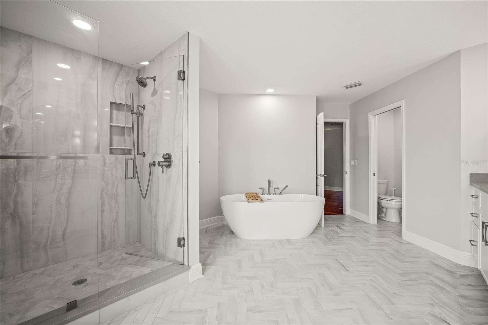 PLACIDO BAYOU - Residential