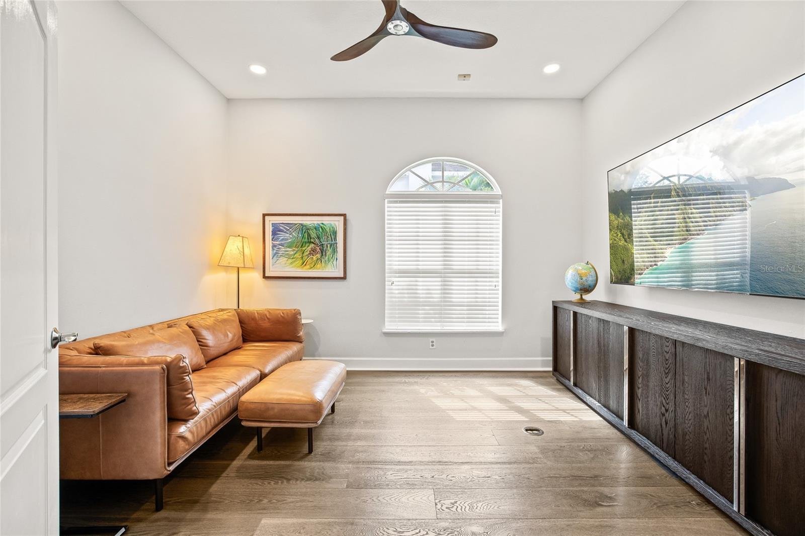 PLACIDO BAYOU - Residential