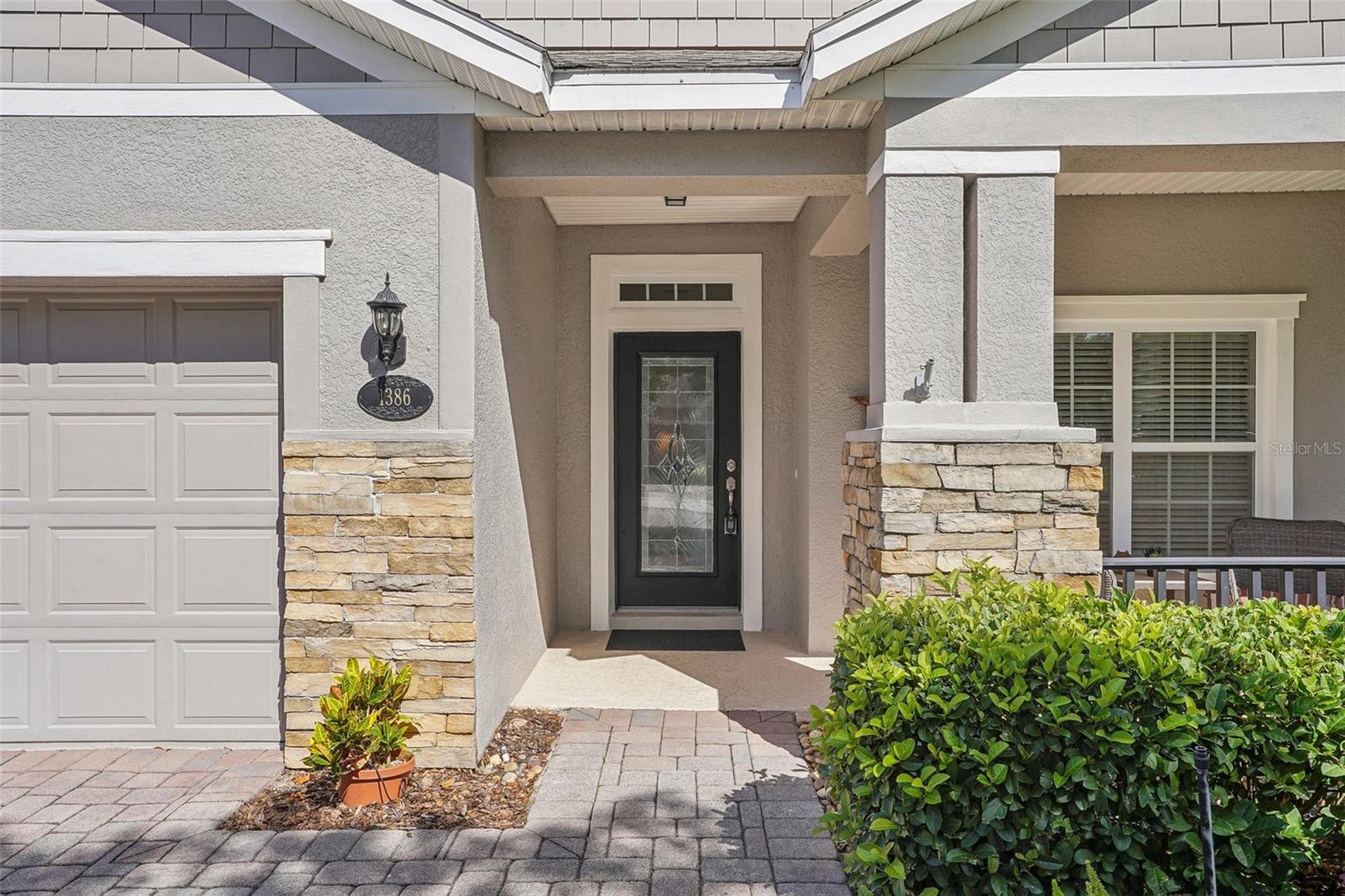 1386 LONGLEY PLACE