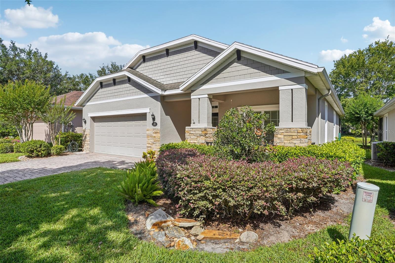 1386 LONGLEY PLACE