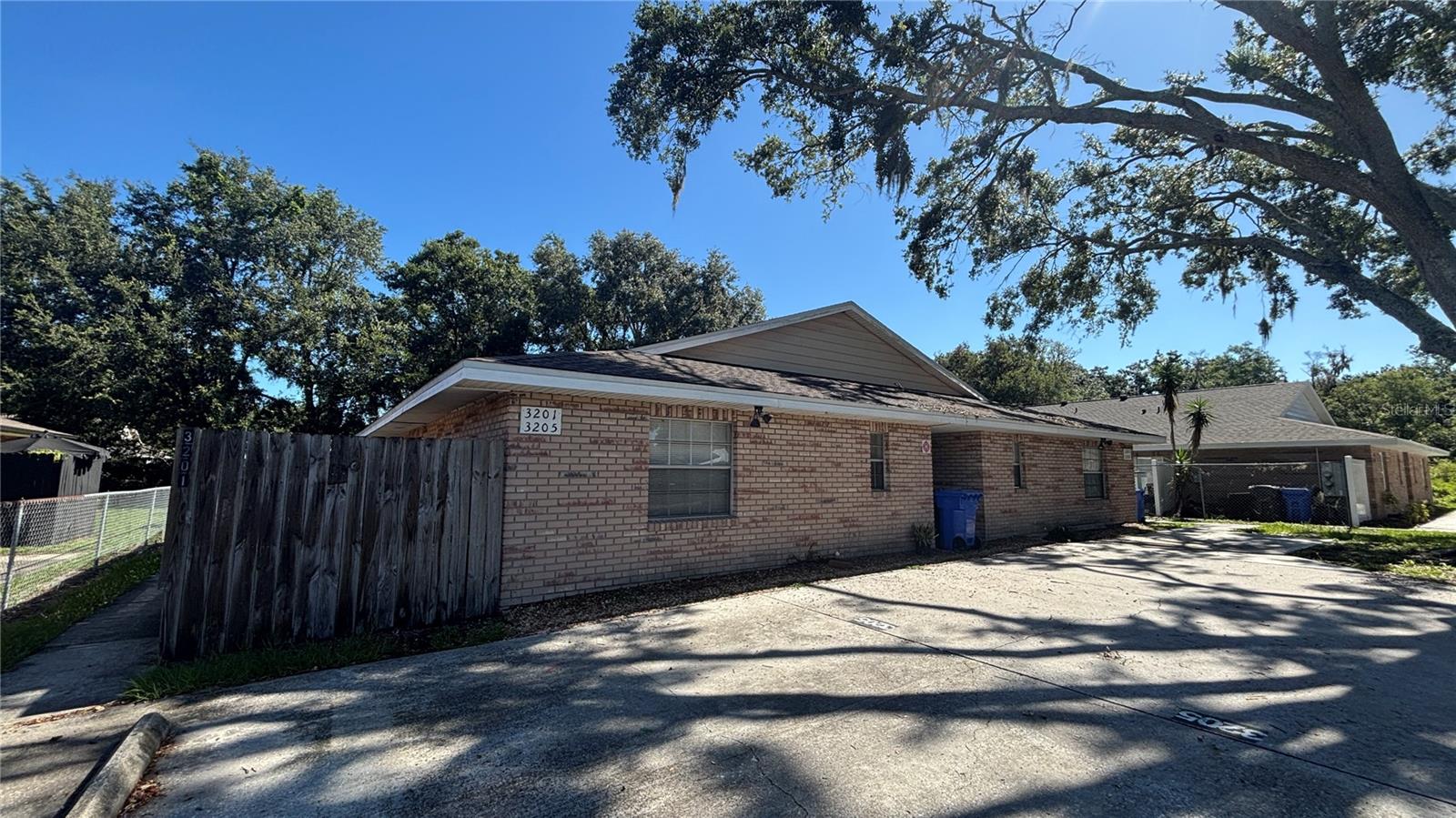 Move in ready 2 bedroom 2 bath villa in Brandon. Fenced in front porch area. Ceramic tiled throughout. Inside laundry with washer/dryer hookup. Both bedrooms with attached bathrooms. In the heart of Brandon, near lots of great shopping and restaurants. One or more photo(s) was virtually staged.