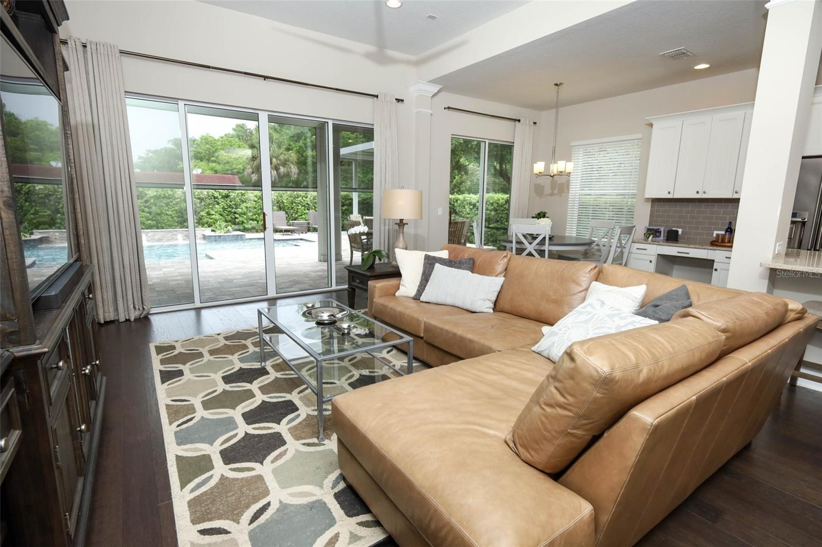 OAK RIDGE - Residential