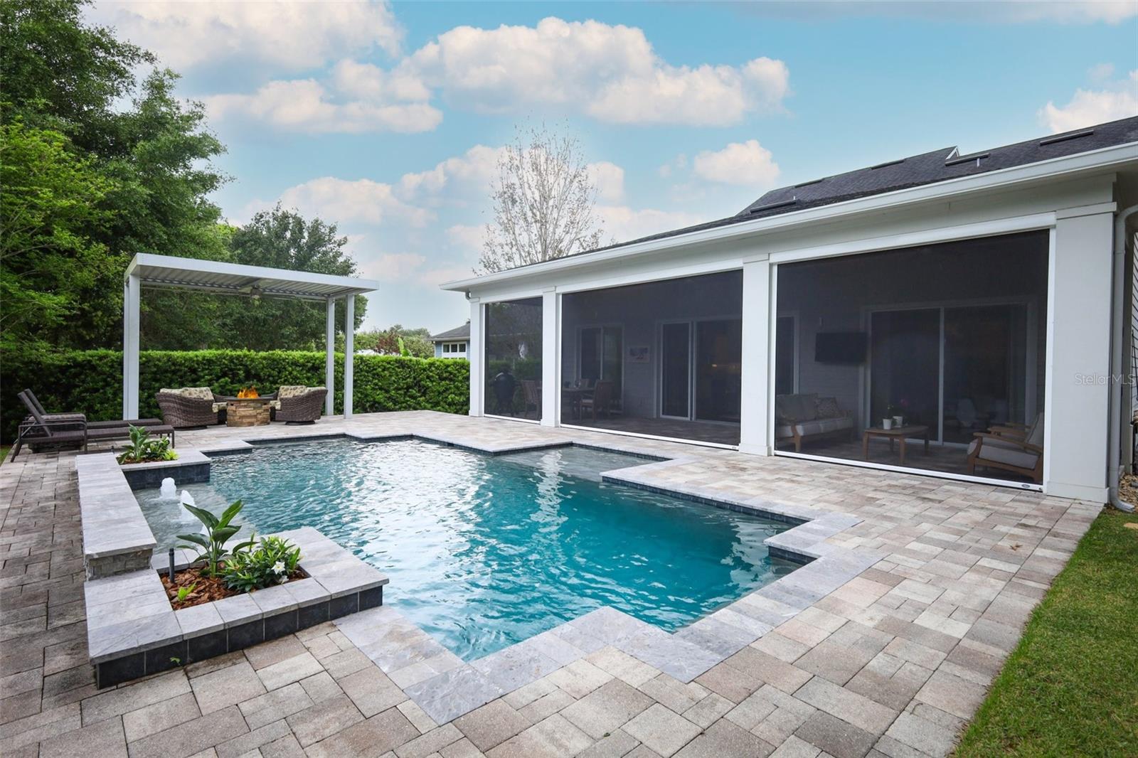 OAK RIDGE - Residential